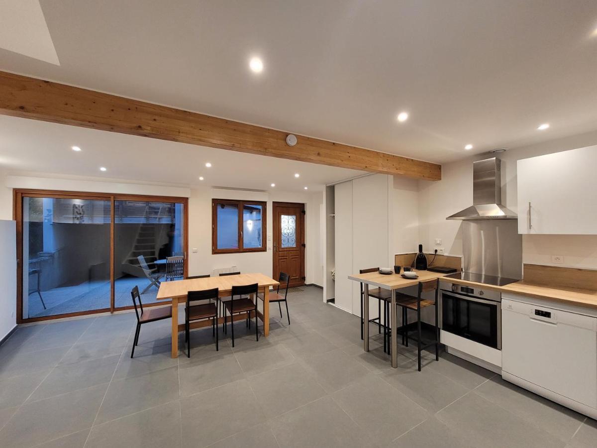 Les Maisons Bareyre - Grandes Maisons Avec Terrasse Saint-Sandoux エクステリア 写真